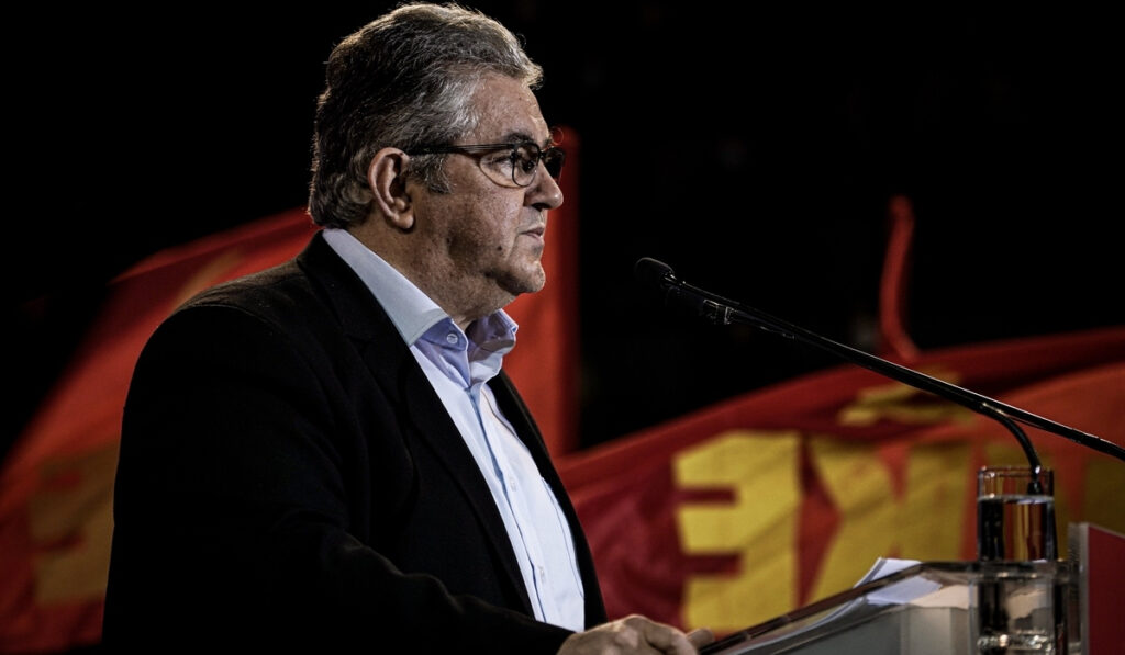 Κουτσούμπας: Πρότυπο αγωνιστικότητας για τη νέα γενιά ο Μίλτος Τεντόγλου