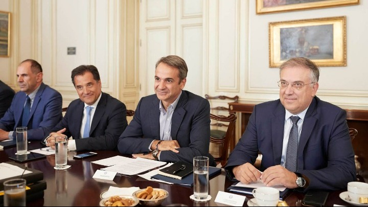 Μητσοτάκης σε Περιφερειάρχες: Στόχος μας η ανάπτυξη και η κοινωνική συνοχή