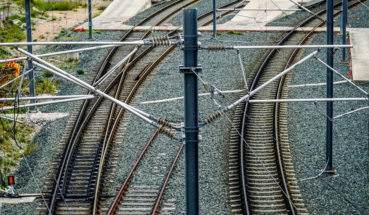 Ένα περίεργο και κάπως ύποπτο παιγνίδι γύρω από την «717»