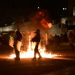 Επεισόδια στο Σύνταγμα μετά το τέλος του συλλαλητηρίου στην Αθήνα για τα Τέμπη