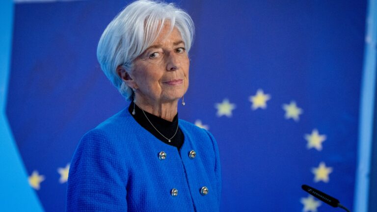 &Mu;&epsilon;ί&omega;&sigma;&eta; &sigma;&tau;&alpha; &epsilon;&pi;&iota;&tau;ό&kappa;&iota;&alpha; &Epsilon;&Kappa;&Tau;