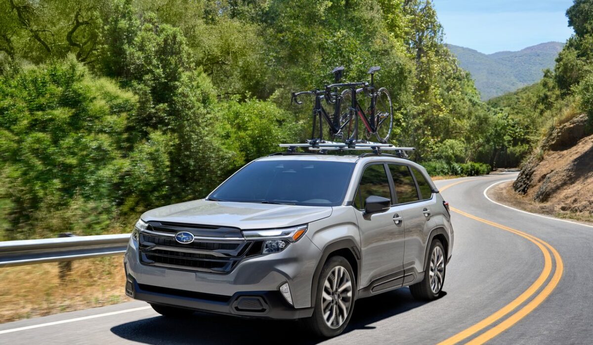 subaru forester 2025