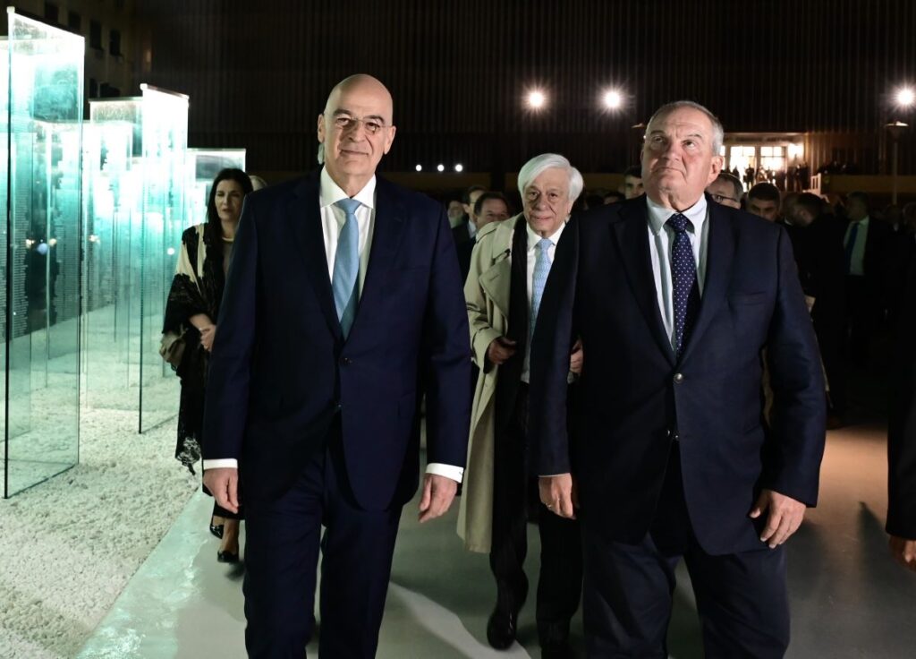Δενδιας, Καραμανλής