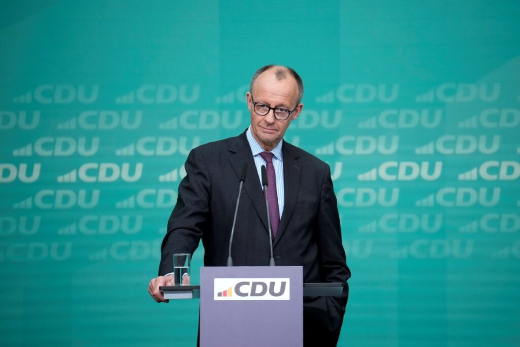 Ο Φρίντριχ Μερτς σε ομιλία του στο CDU