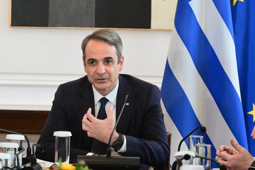 Ο Κυριάκος Μητσοτάκης στο υπουργικό συμβούλιο.