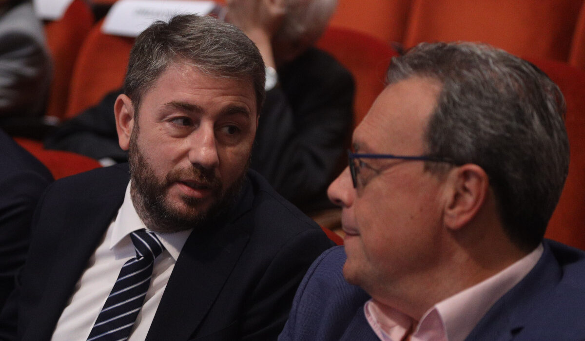 Οι πρόεδρου του ΠΑΣΟΚ, Νίκος Ανδρουλάκης, και ΣΥΡΙΖΑ, Σωκράτης Φάμελλος