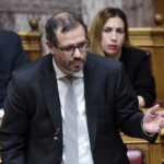 Ο υφυπουργός Ενέργειας, Νίκος Τσάφος, στη Βουλή