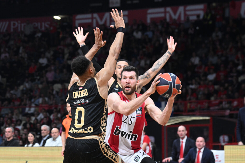Ολυμπιακός – Μονακό 77-80: Τρίτωσε το κακό, σε κίνδυνο η πρωτιά στη regular season