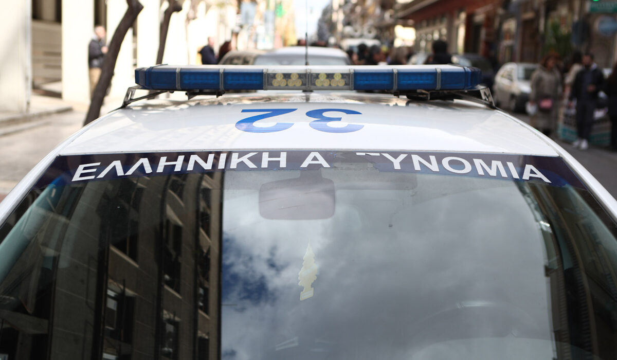 Νέο περιστατικό ενδοοικογενειακής βίας στα Χανιά: Χτύπησε τη σύντροφό του και έφυγε με το νεογέννητο βρέφος τους