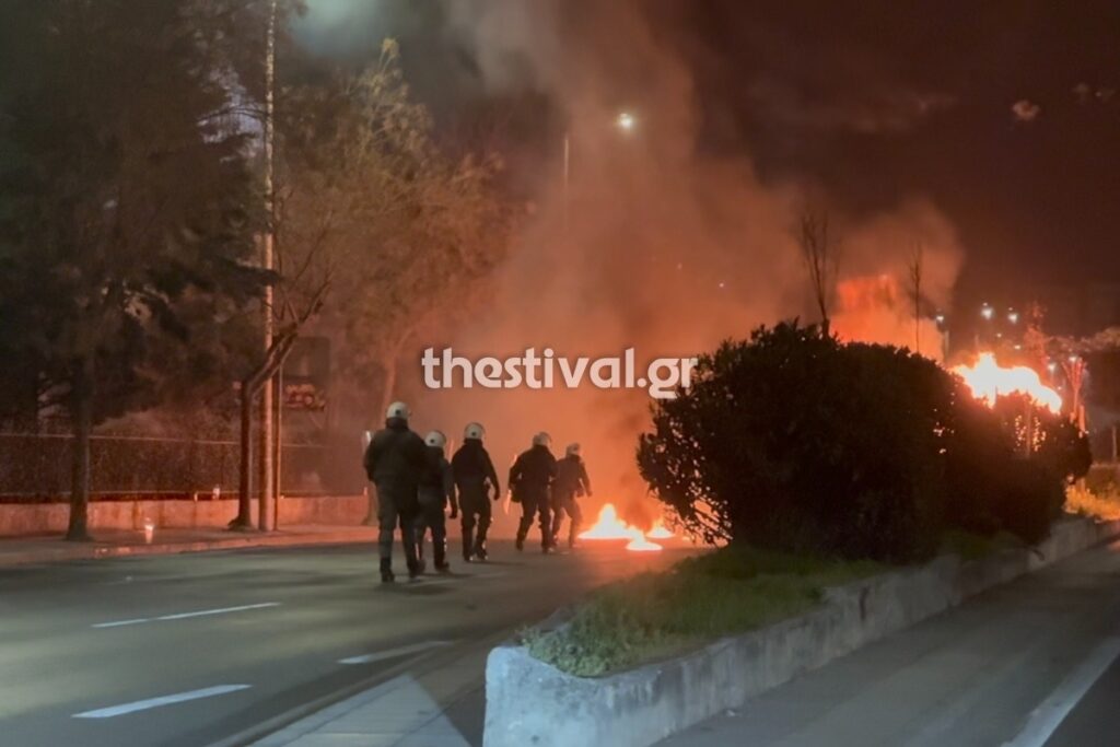 Επεισόδια στη Θεσσαλονίκη μεταξύ κουκουλοφόρων και Αστυνομίας, 15 Μαρτίου 2025