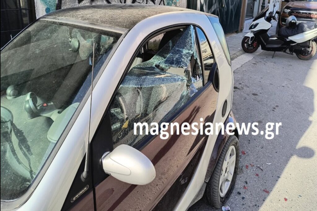 Βόλος: 37χρονος ξυλοκόπησε 21χρονη και έσπασε το αυτοκίνητό της – Τι βρέθηκε στο Ι.Χ του (Εικόνες)
