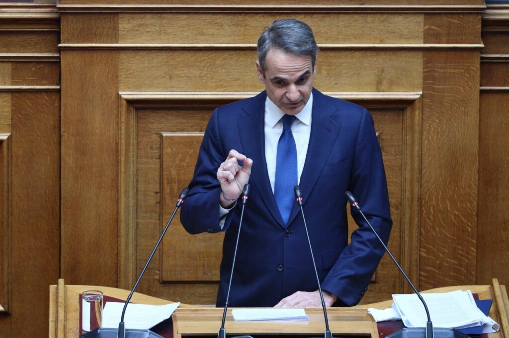 Μητσοτάκης: Με συνταγματική αναθεώρηση άρση μονιμότητας στο Δημόσιο
