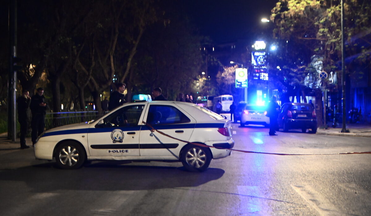 Διακοπή κυκλοφορίας στο κέντρο της Αθήνας – Έλεγχος για ύποπτο αντικείμενο