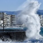 Φθινοπωρινός καιρός με «άγριους» ανέμους - Προειδοποίηση ΕΜΥ για 9 μποφόρ, πέφτει η θερμοκρασία