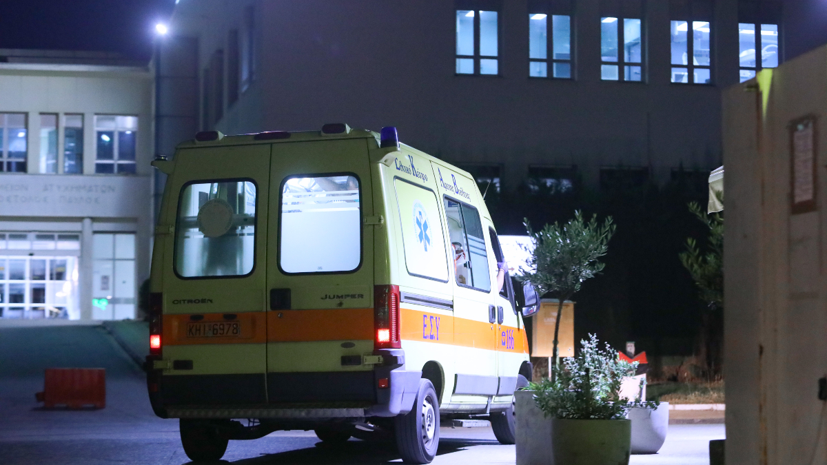 Κάλυμνος: Εκτάκτως στο ΚΑΤ με ακρωτηριαστικά τραύματα ο 15χρονος με τη φωτοβολίδα