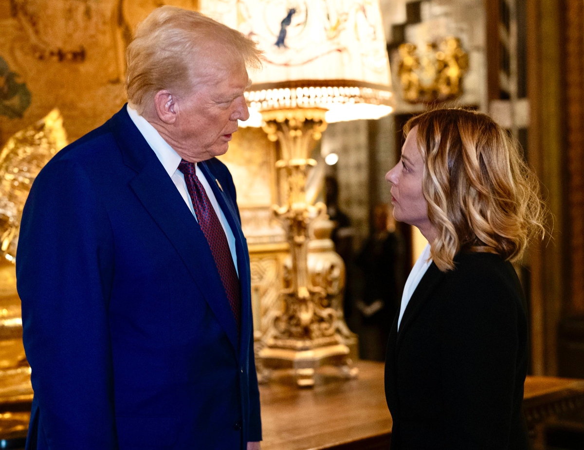 Η Μελόνι συναντά τον Τραμπ και η Ευρώπη κρατά την αναπνοή της - Ο μεγάλος πειρασμός