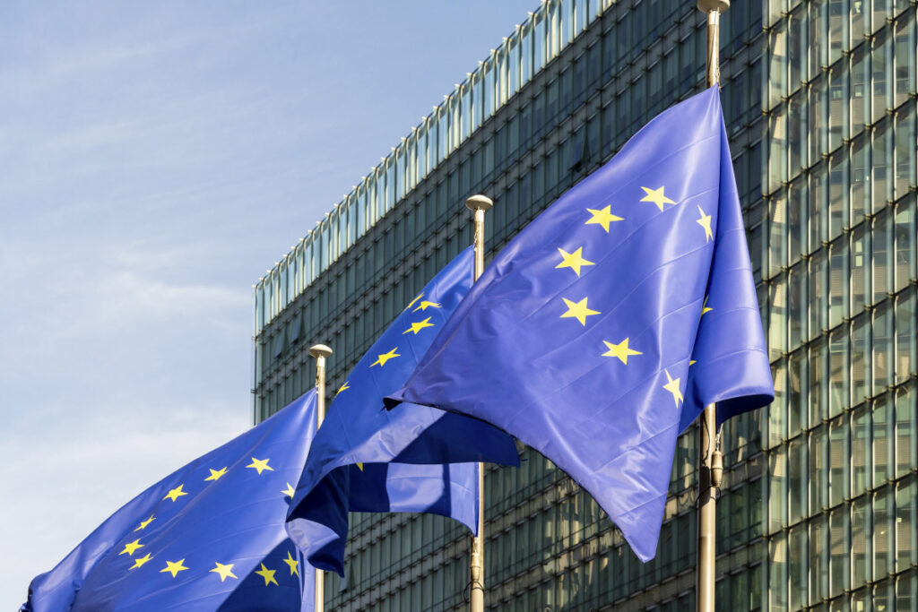 Η Ευρωπαϊκή Επιτροπή απαντά στους δασμούς των ΗΠΑ
