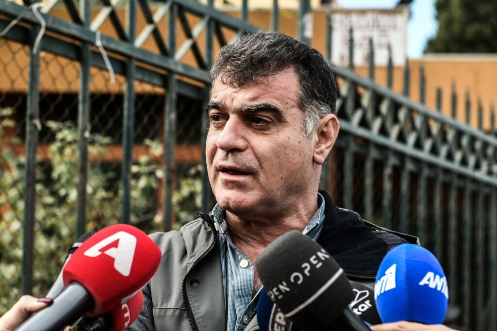 Καταγγελία Βαξεβάνη για τα Ellinika Hoaxes: «Τους βάφτισαν δημοσιογράφους – Σκοπός τους η συσκότιση και όχι η αλήθεια»