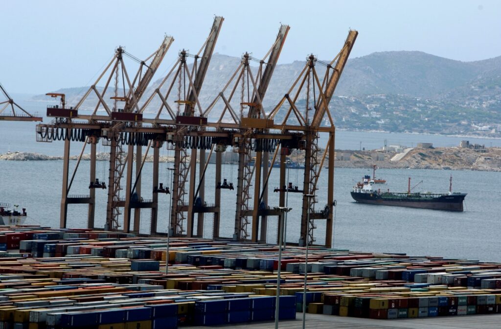 Τα ευρωπαϊκά αντίποινα θα επηρεάσουν την Ελλάδα περισσότερο από τους δασμούς Τραμπ – Νέο κύμα ακρίβειας