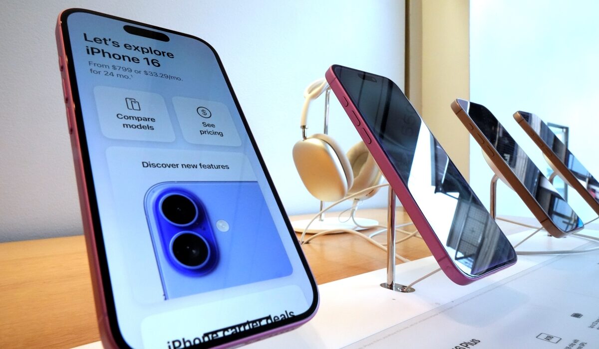 Τέλος τα iPhone… made in China – H Apple μεταφέρει όλη την παραγωγή στην Ινδία