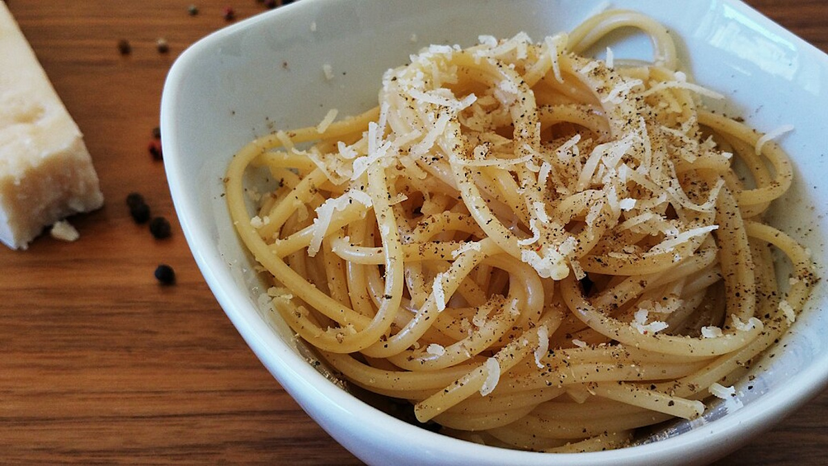 Μακαρόνια Μακαρονάδα Cacio E Pepe
