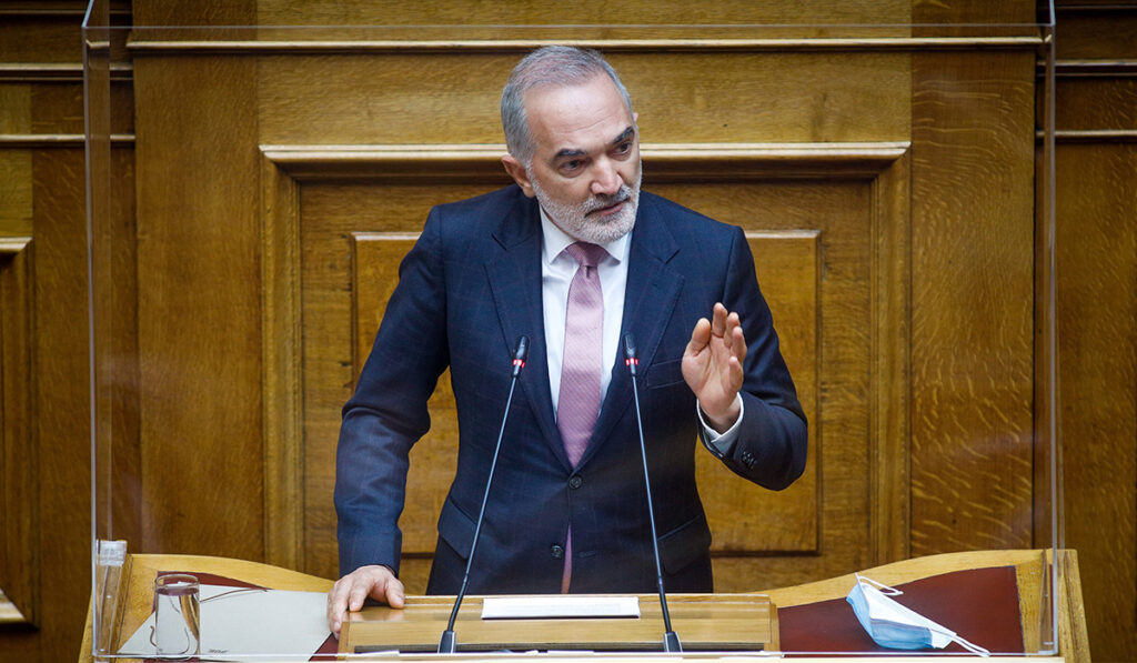 «Να φύγει ο Μητσοτάκης για το καλό της ΝΔ» – Ο Σαλμάς μιλά για τη δημιουργία νέου κόμματος