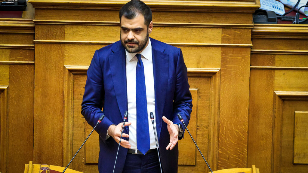 «Βολές» Μαρινάκη κατά Βερβεσού
