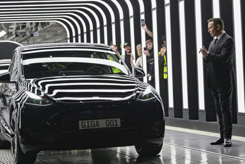 Έλον Μασκ Tesla αυτοκίνητο