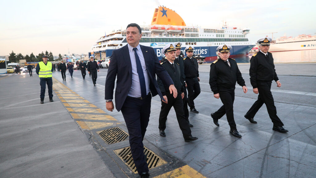 Κικίλιας: Αναμένουμε σημαντικές μειώσεις στα ακτοπλοϊκά εισιτήρια για τις οικογένειες