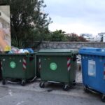 Άλιμος: «Κέντρο, από τα ρούχα φαίνεται κοριτσάκι» - Η στιγμή που αστυνομικοί εντοπίζουν το μωρό