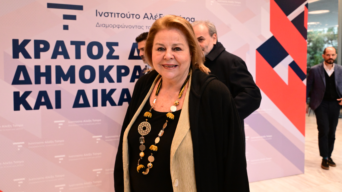 Τα «ντολμαδάκια» της Λούκας και οι μυστικοί δείπνοι για νέο φορέα της Κεντροαριστεράς