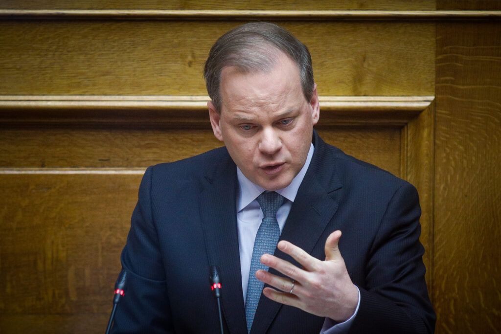 Πλημμέλημα με αστερίσκο: Η πρόταση της ΝΔ για Καραμανλή και Προανακριτική