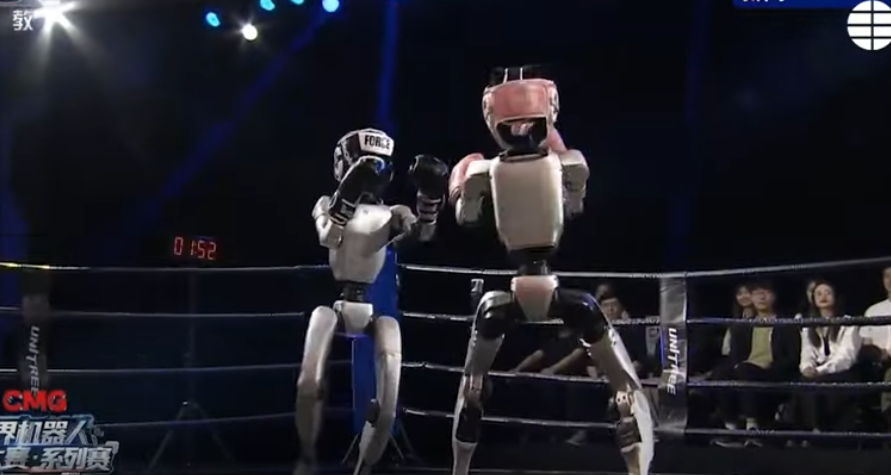 Ανθρωποειδή ρομπότ σε αγώνα kick boxing – Επίδειξη δύναμης… από Κίνα (Βίντεο)