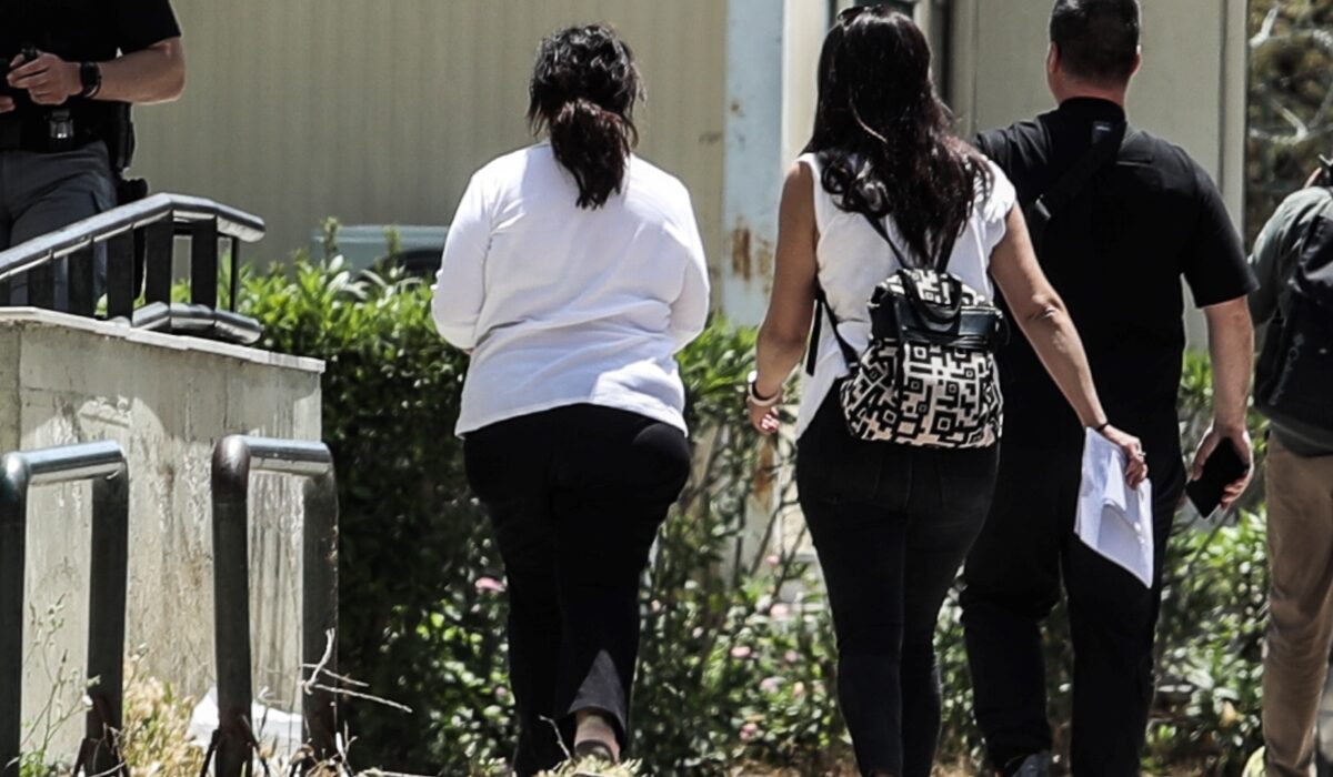 «Ένα λάθος έγινε» – Τι ισχυρίζεται η δημοσιογράφος που συνελήφθη για την απάτη με τα ταξίδια στο Αμπού Ντάμπι