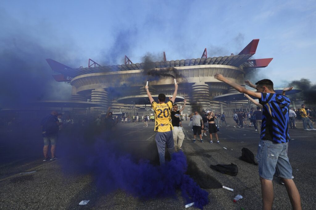 Champions League: «Πεδίο μάχης» το Μόναχο πριν το Παρί – Ίντερ, σοβαρά επεισόδια και τραυματίες