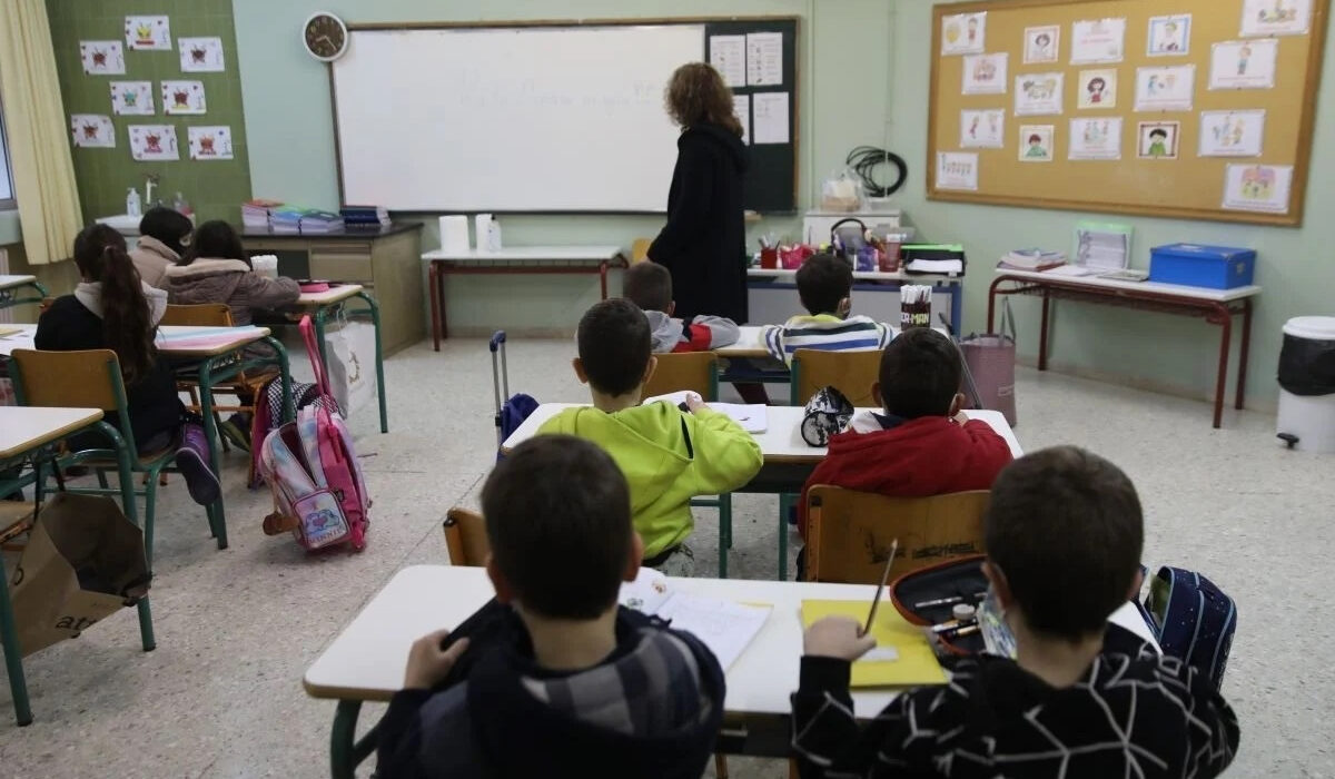 Συνοπτικός οδηγός μετατάξεων εκπαιδευτικών για το σχολικό έτος 2025-2026
