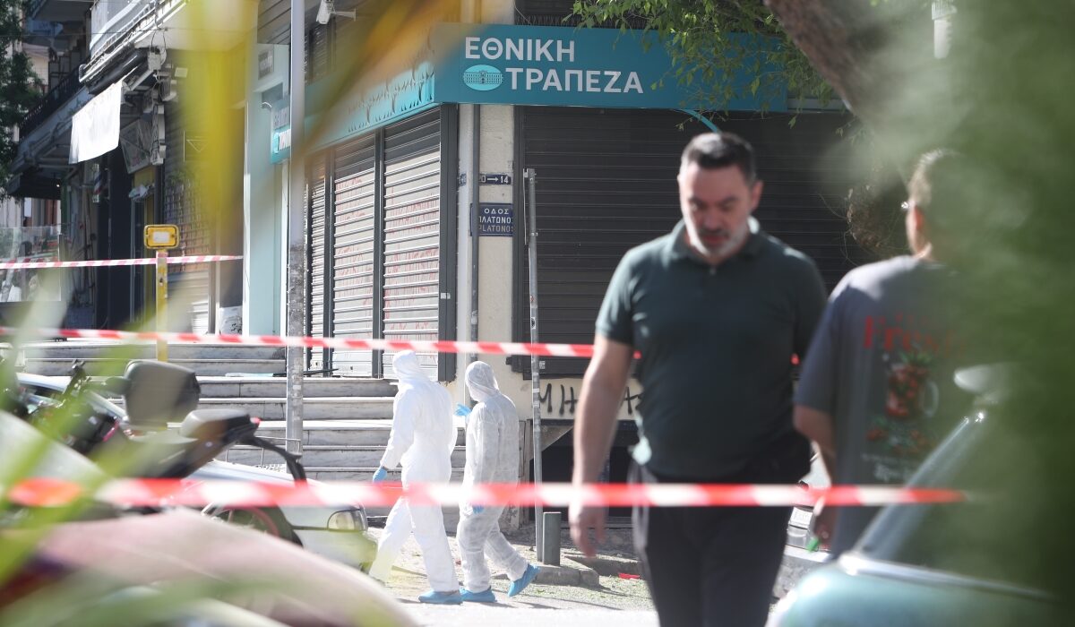 Έκρηξη στη Θεσσαλονίκη: Η 38χρονη γυναίκα έβαλε στην τράπεζα την βόμβα που τη σκότωσε