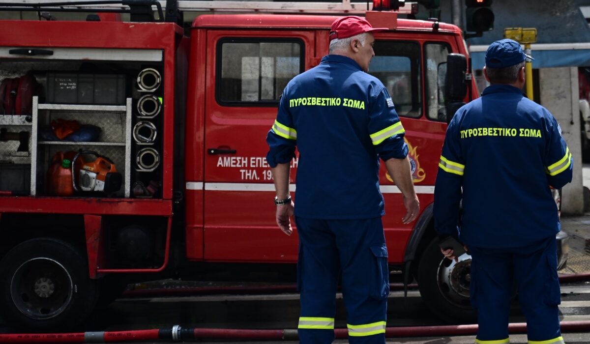 Καίγεται διαμέρισμα στην Κυψέλη – Στο σημείο η πυροσβεστική