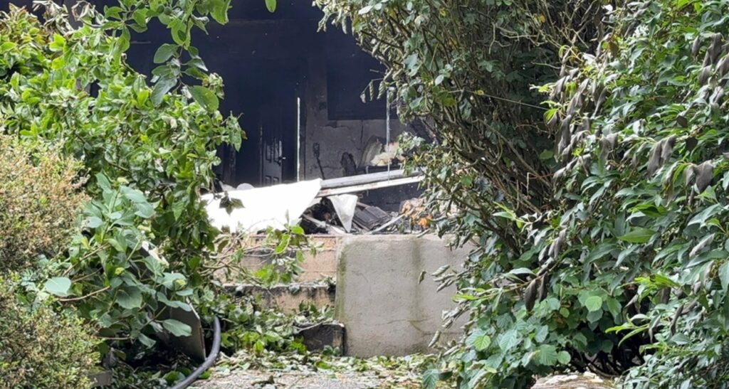 Γερμανία: Δύο νεκροί από συντριβή αεροσκάφος σε κτίριο στη Βόρεια Ρηνανία – Βεστφαλία