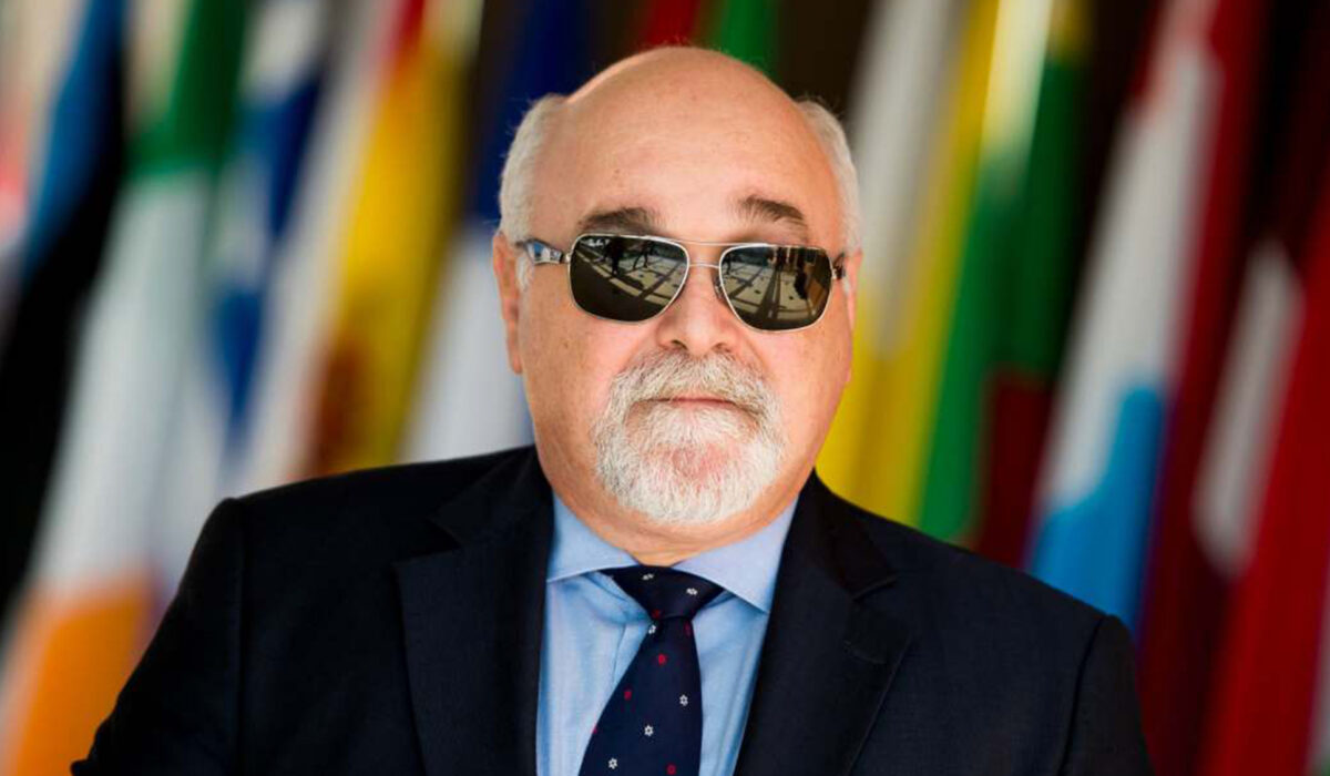 ΠΑΣΟΚ: Ο Γ. Βαρδακαστάνης αναλαμβάνει Γραμματέας της ΚΟΕΣ ενόψει του Συνεδρίου