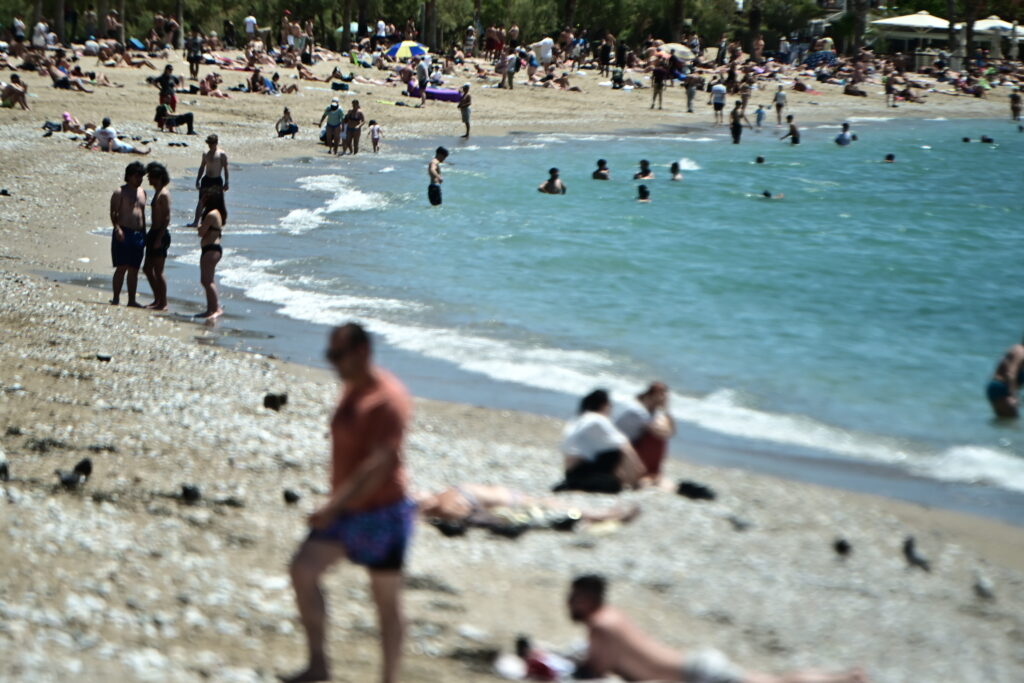 Καιρός με ζέστη και σκόνη -Η πρόγνωση Καλλιάνου