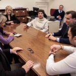Ο ΣΥΡΙΖΑ βρήκε στήριξη στο… Κίνημα Δημοκρατίας στην πρόταση για την Προανακριτική