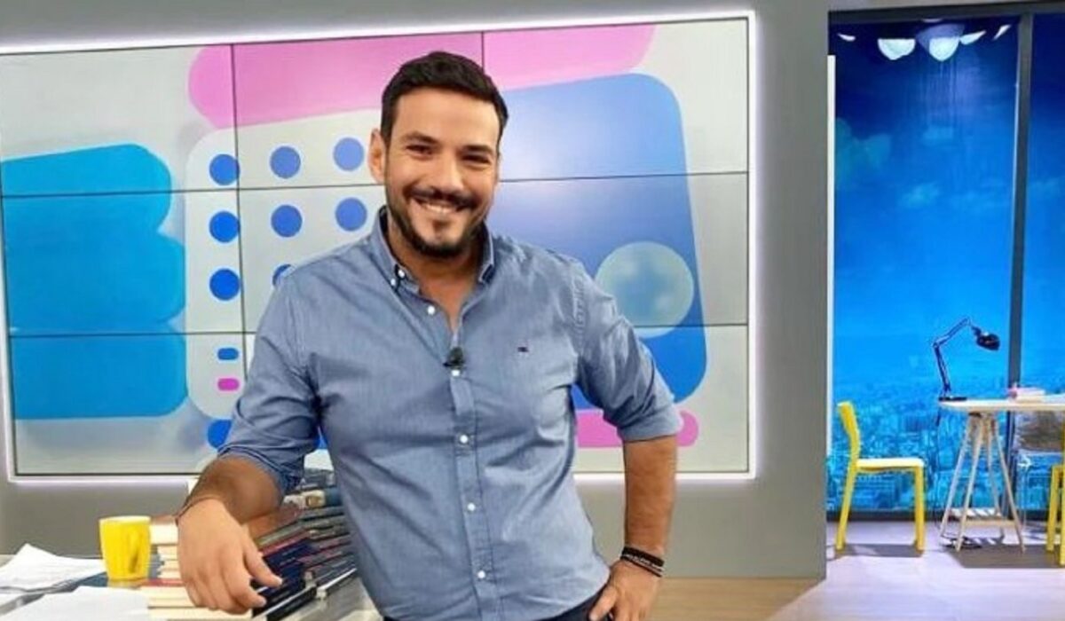 Κώστας Τσουρός