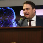 Τσουκαλάς: Η κυβέρνηση έχει κάνει δεύτερη φύση της το ρουσφέτι και τις απευθείας αναθέσεις