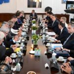 Συνάντηση Μητσοτάκη με τους 13 Περιφερειάρχες στο Μέγαρο Μαξίμου – Η ατζέντα των θεμάτων