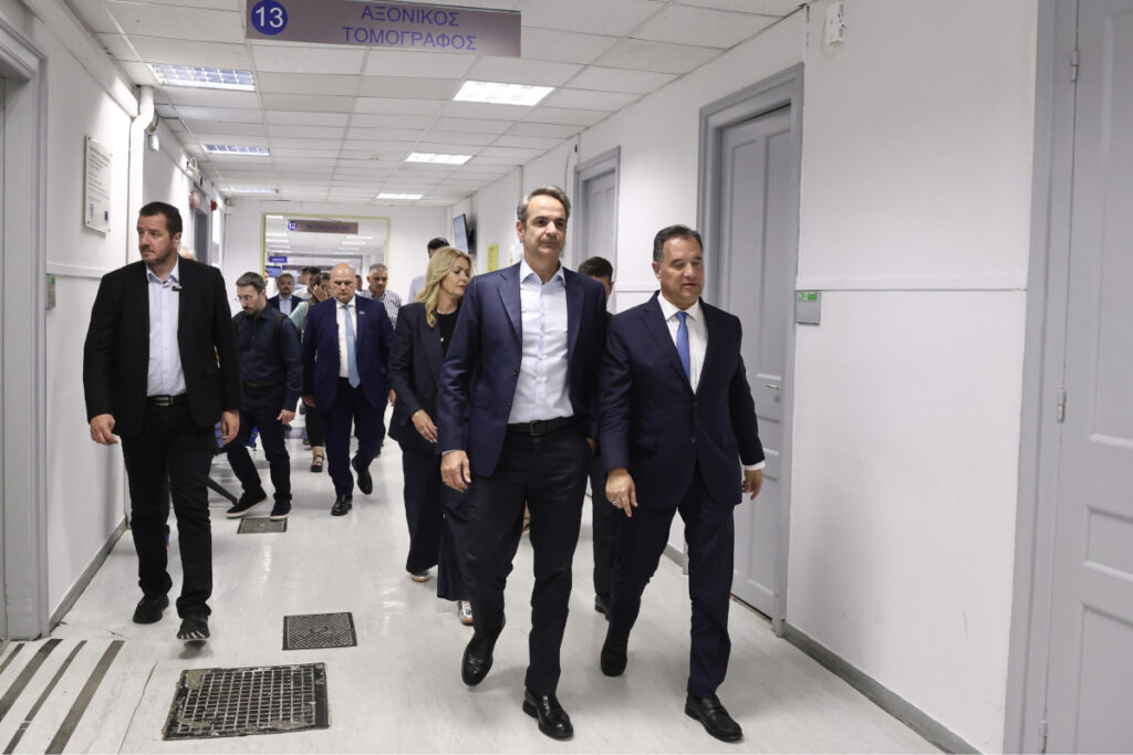 Επίσκεψη του Κυριάκου Μητσοτάκη στο νοσοκομείο «Ευαγγελισμός»