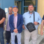 «Ντου» Λυμπερόπουλου, συνοδεία συνδικαλιστών, στο γραφείο του Κυρανάκη