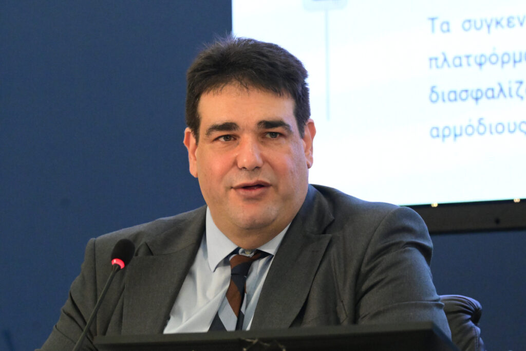 Νομοσχέδιο για Δημόσιο Θοδωρής Λιβάνιος