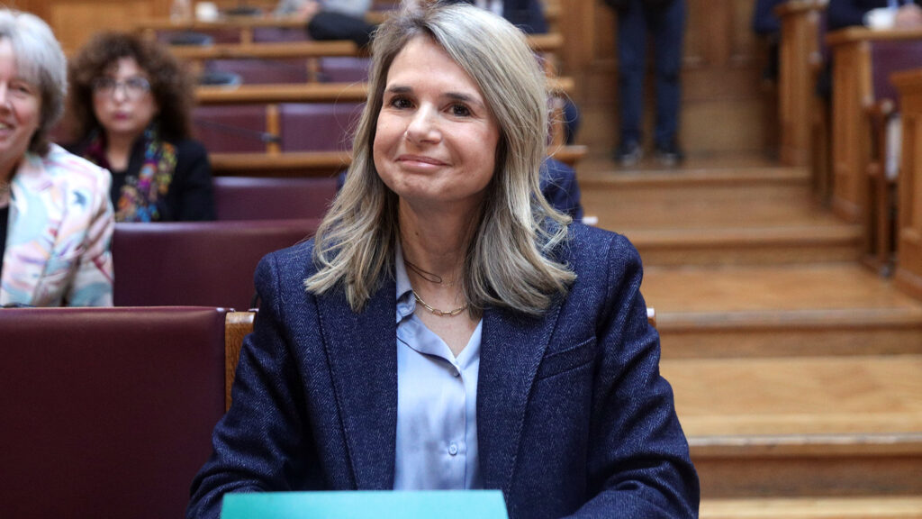 Επίκαιρη ερώτηση Μ. Αποστολάκη για την προστασία των δανειοληπτών σε ελβετικό φράγκο