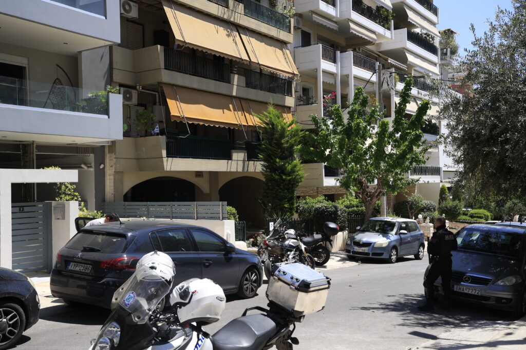Δολοφονία στη Νέα Σμύρνη: Πατέρας σκότωσε τον γιό του - «Τι έκανα, τι έκανα» φώναζε